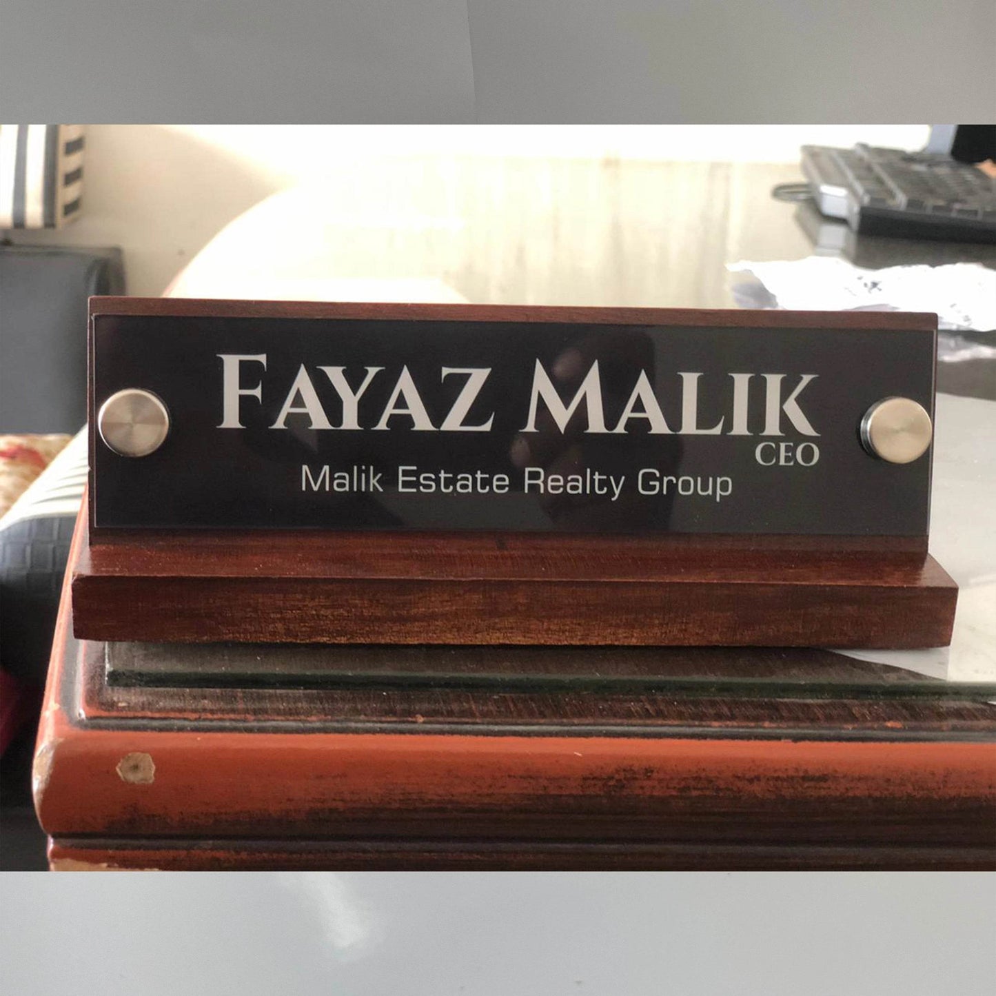 Table Name Plate with Card & Pen Holder | GT010 - GloriousGifts.Pk | Pakistan's 1 Office & Home Decoration Brand
