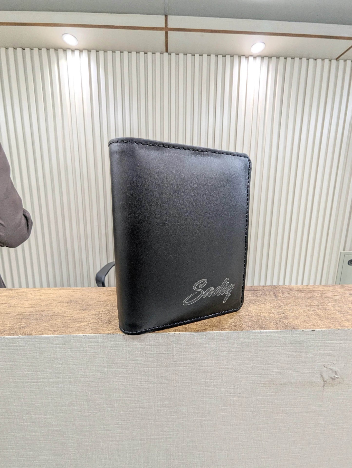 Glossy Black Bifold Wallet Personalized | GX002 - GloriousGifts.Pk | Pakistan's 1 Office & Home Decoration Brand