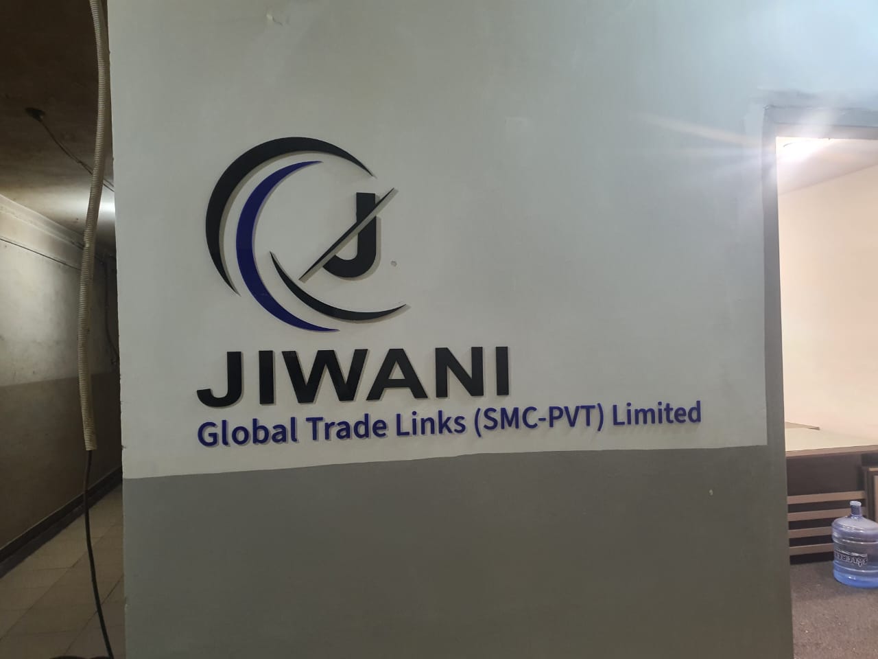 Custom Clear Acrylic Sign | GS011