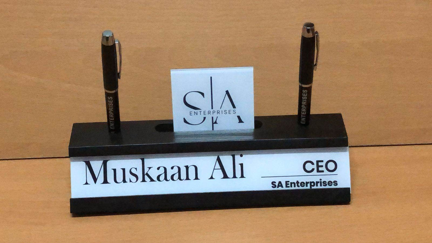 Elegant Desk Plate for Professionals | GT015 - GloriousGifts.Pk | Pakistan's 1 Office & Home Decoration Brand