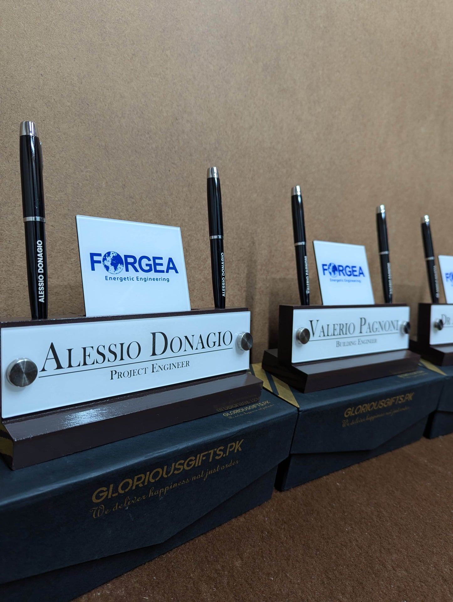 Table Name Plate with Card & Pen Holder | GT010 - GloriousGifts.Pk | Pakistan's 1 Office & Home Decoration Brand