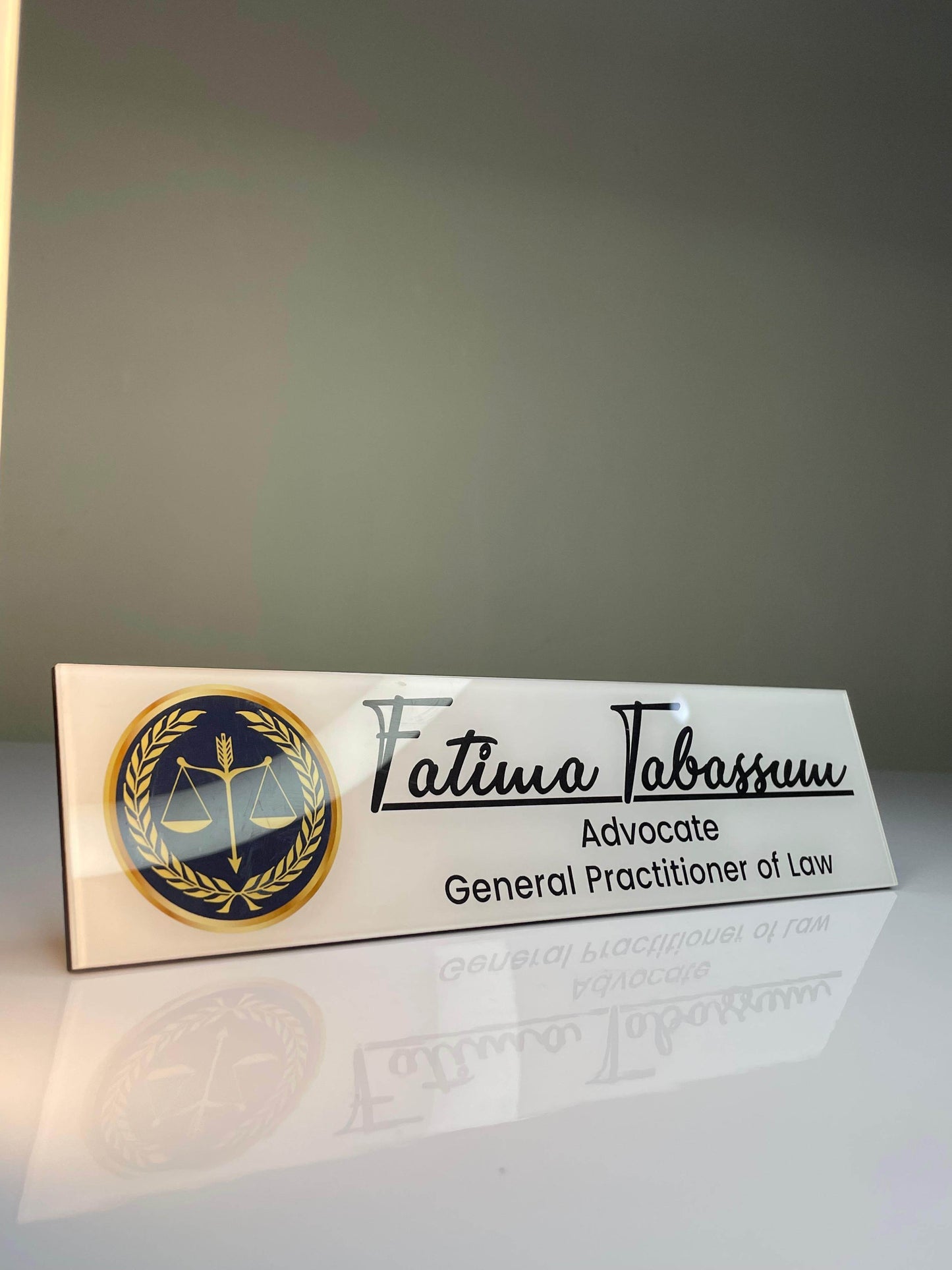 Executive Table Plate | GT013 - GloriousGifts.Pk | Pakistan's 1 Office & Home Decoration Brand