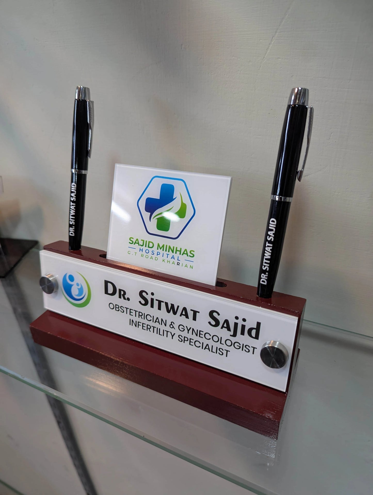 Bronze Desk Name Plate with Card Pen Holder | GT001 - GloriousGifts.Pk | Pakistan's 1 Office & Home Decoration Brand