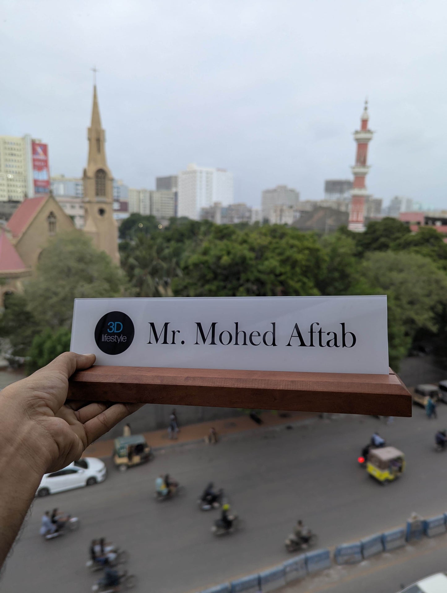 Classic Desk Plate Exclusive | GT005 - GloriousGifts.Pk | Pakistan's 1 Office & Home Decoration Brand