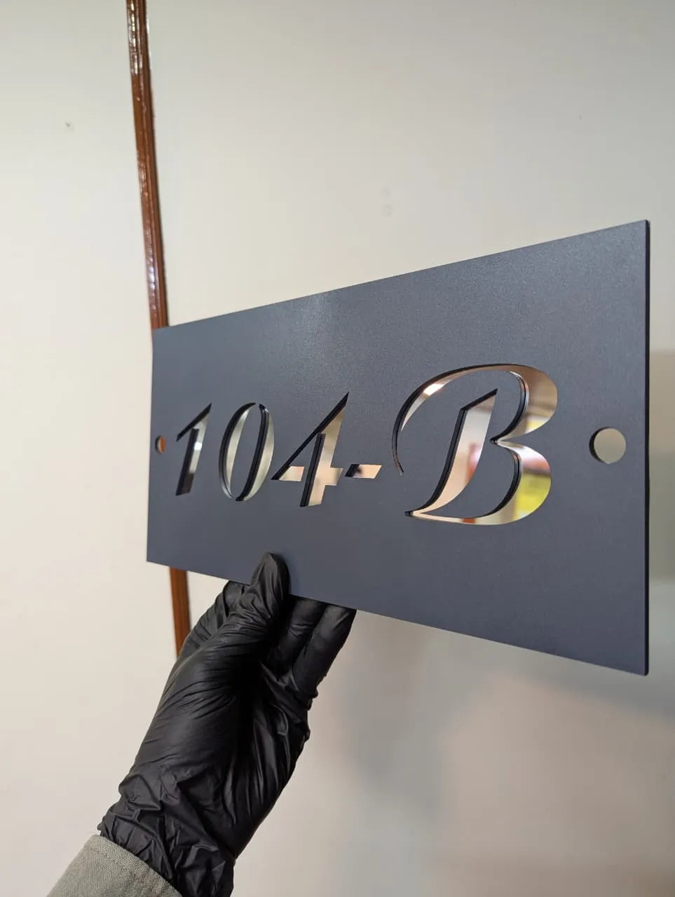 3D Floating House Plate Matte Black | GN007 - GloriousGifts.Pk | Pakistan's 1 Office & Home Decoration Brand