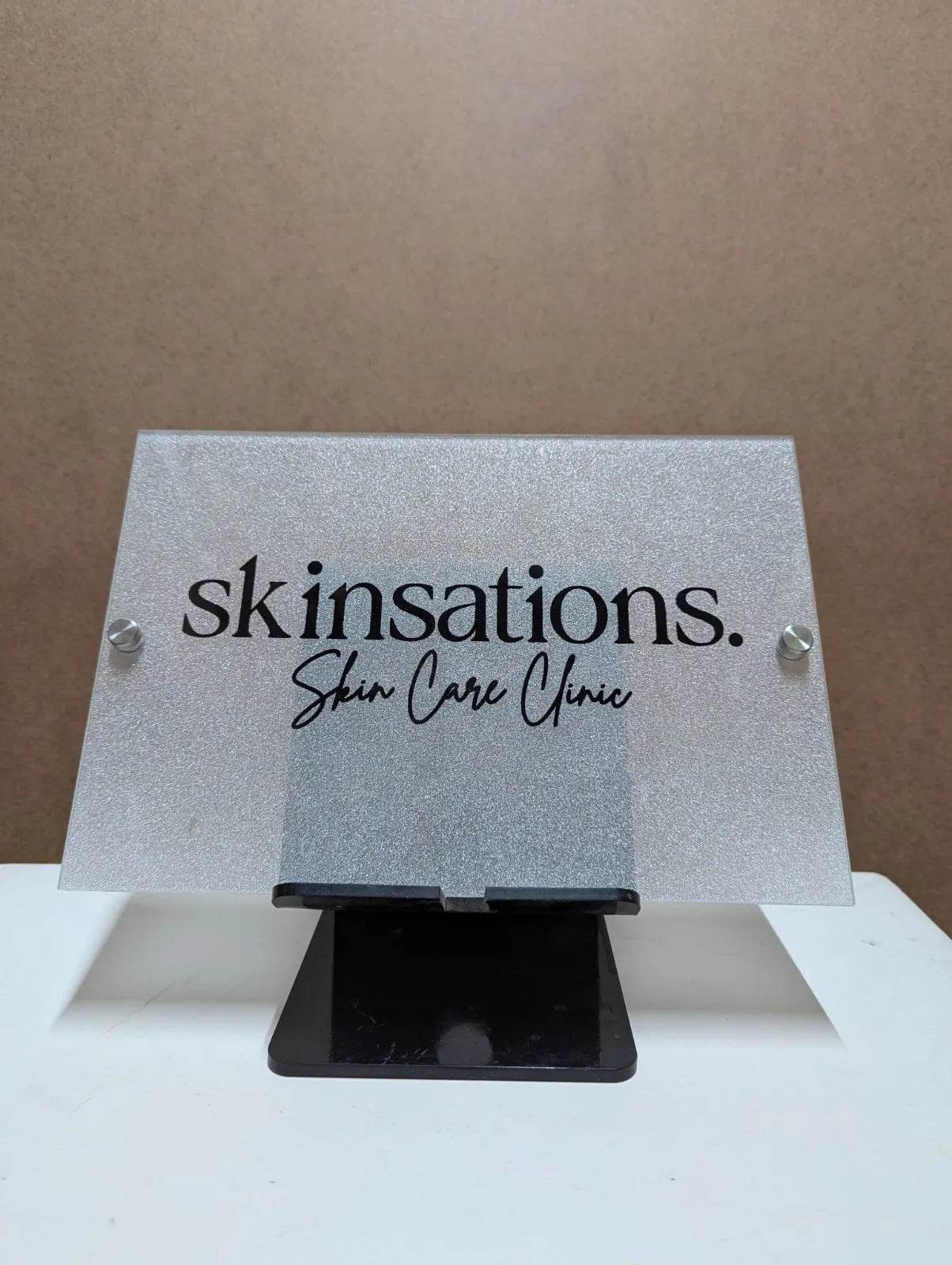 Custom Printed Name Plate | GN028 - GloriousGifts.Pk | Pakistan's 1 Office & Home Decoration Brand