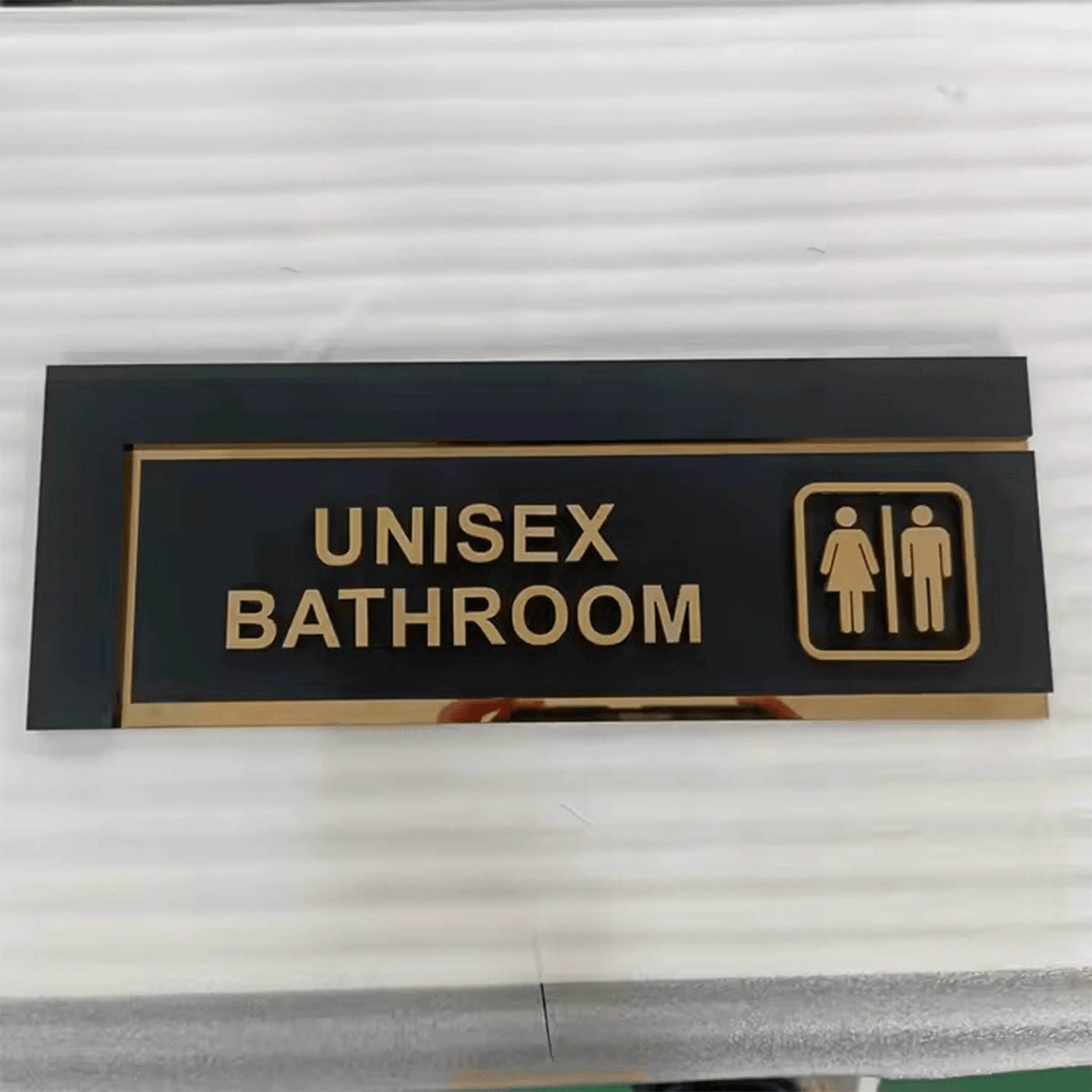 3D Men/Women Toilet Sign | GD012 - GloriousGifts.Pk | Pakistan's 1 Office & Home Decoration Brand