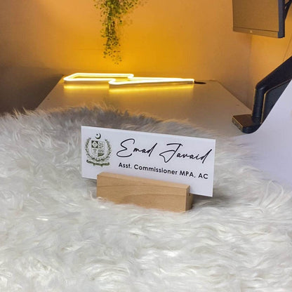 Elegant Desk Plate for Professionals | GT016 - GloriousGifts.Pk | Pakistan's 1 Office & Home Decoration Brand