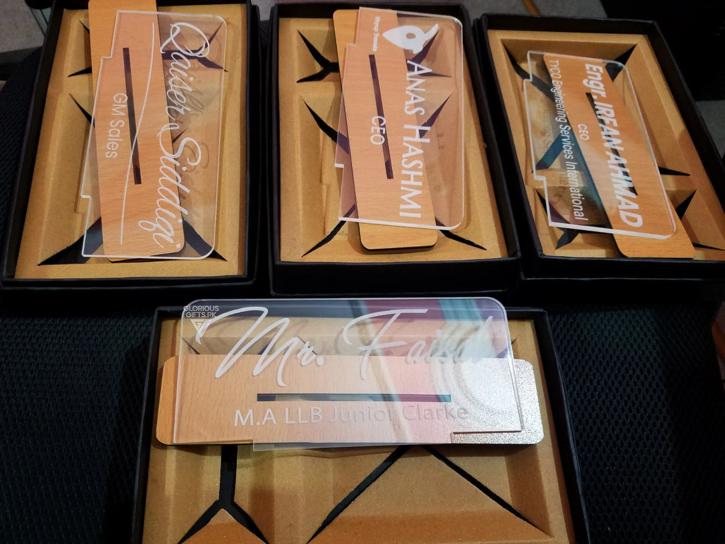 Custom Acrylic Desk Plate with Wood Base | GT003