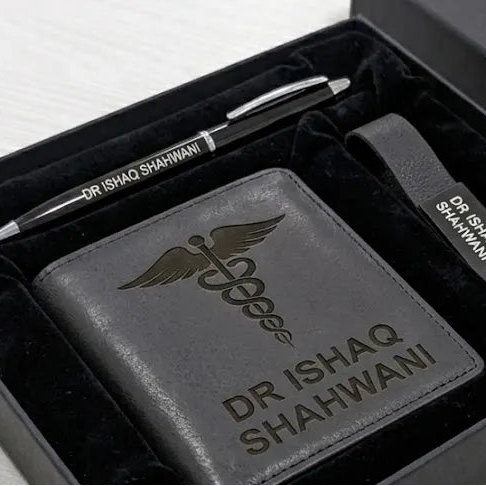 Personalized Leather Wallet & Keychain Set |GD104 - GloriousGifts.Pk | Pakistan's 1 Office & Home Decoration Brand