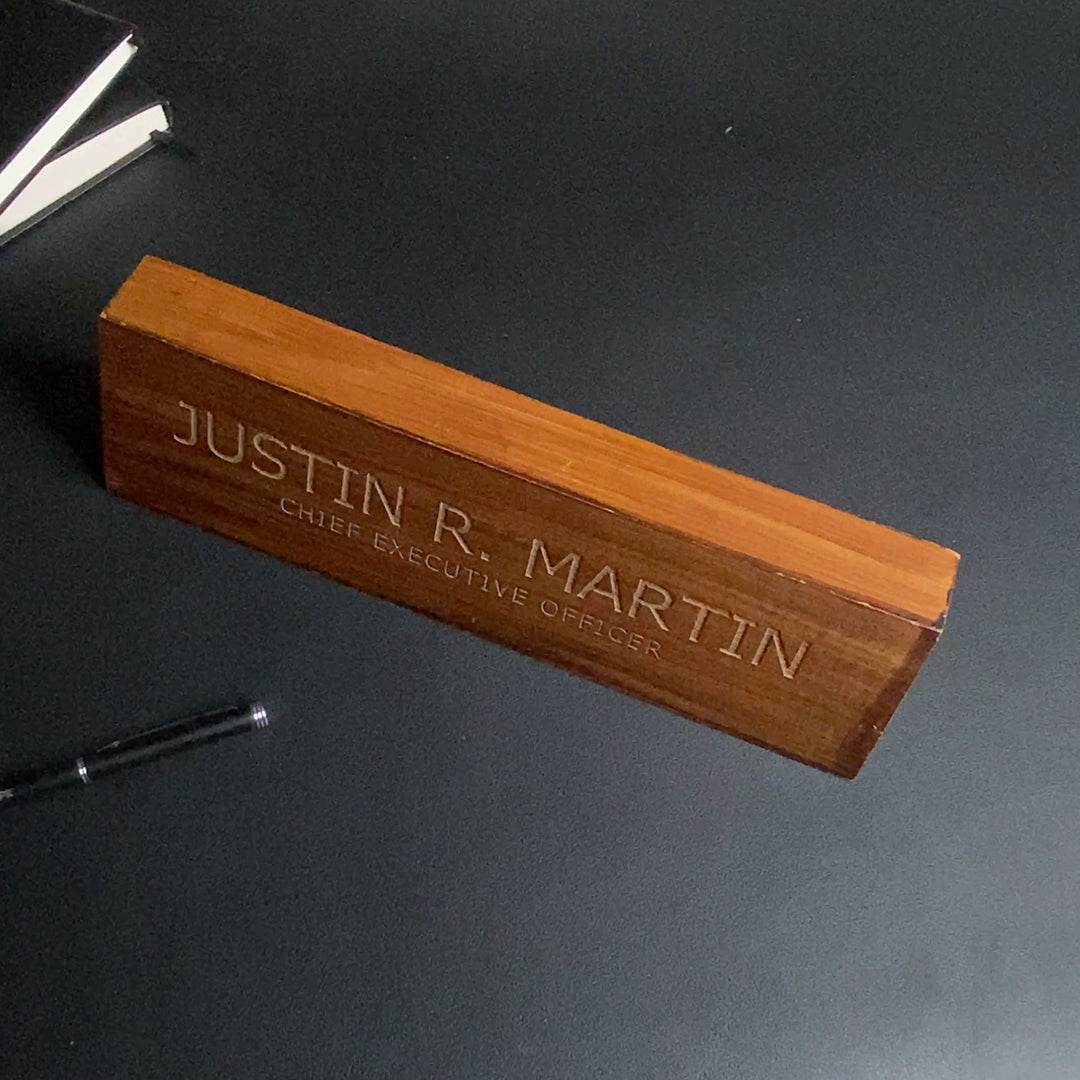 Wooden Desk Name Plate | GT009 - GloriousGifts.Pk | Pakistan's 1 Office & Home Decoration Brand