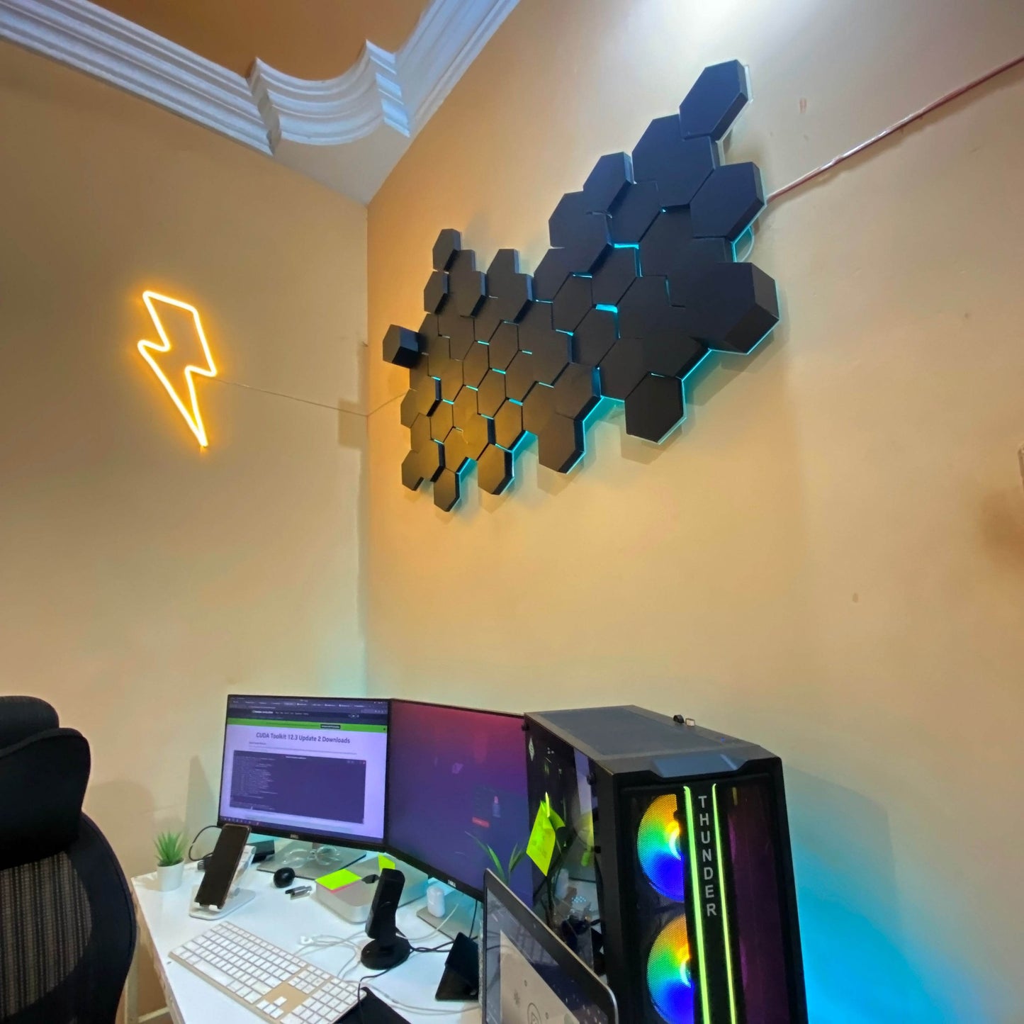 LED HEXAGONE 3D PENAL 16 LIGHTS | GS015 - GloriousGifts.Pk | Pakistan's 1 Office & Home Decoration Brand