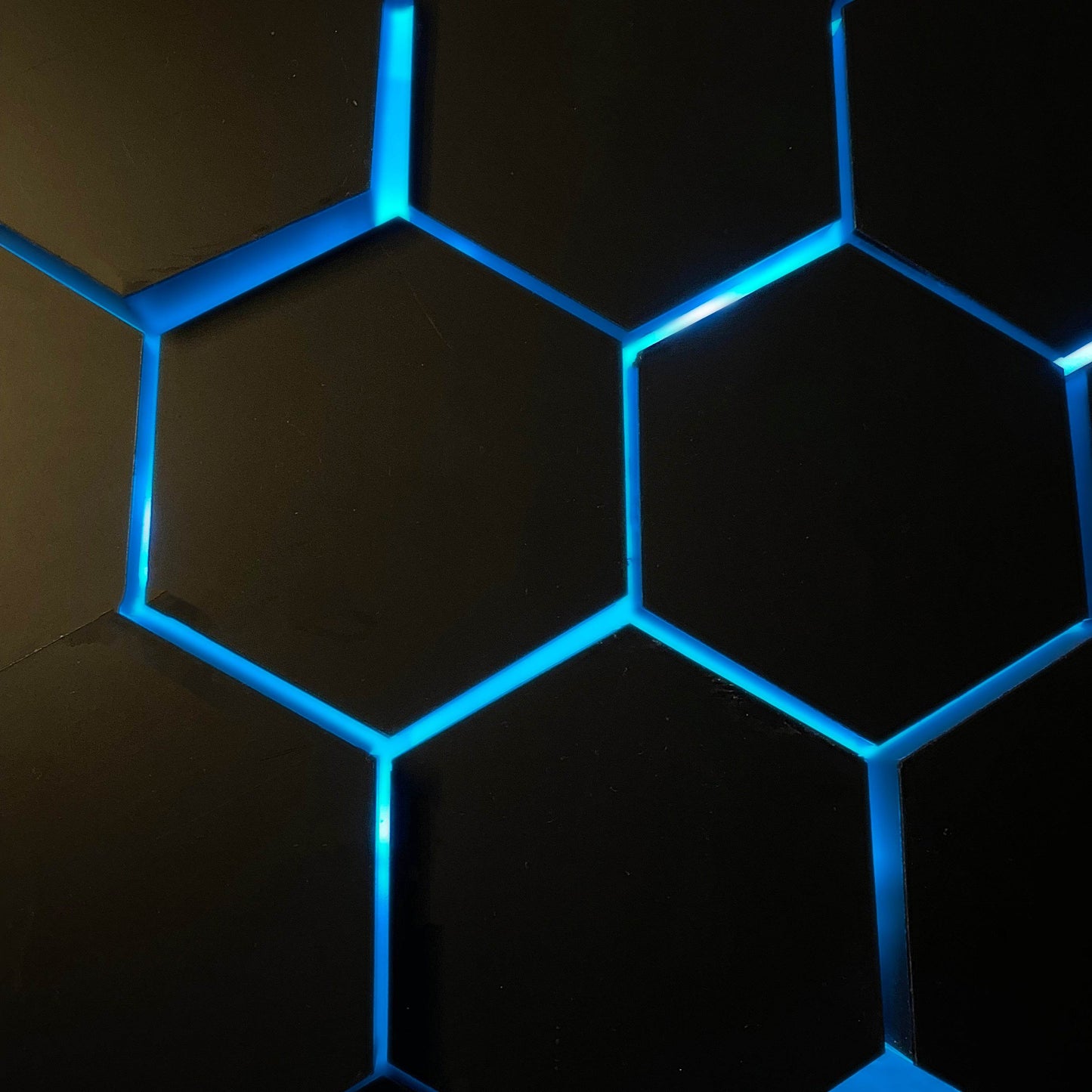 LED HEXAGONE 3D PENAL 16 LIGHTS | GS015 - GloriousGifts.Pk | Pakistan's 1 Office & Home Decoration Brand