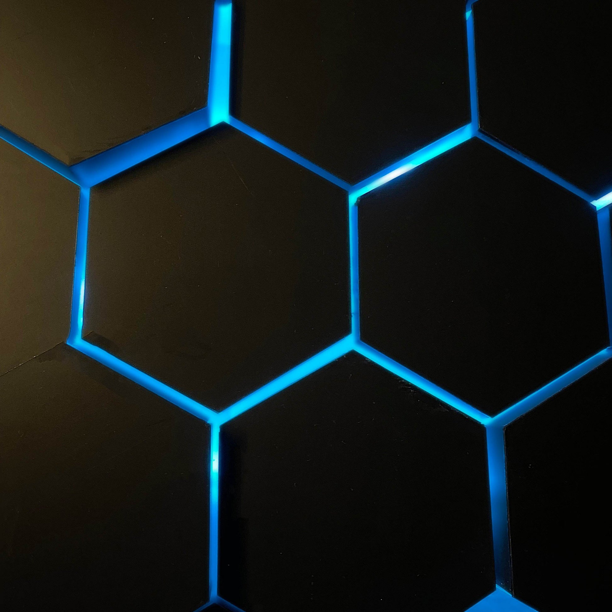 LED HEXAGONE 3D PENAL 16 LIGHTS | GS015 - GloriousGifts.Pk | Pakistan's 1 Office & Home Decoration Brand