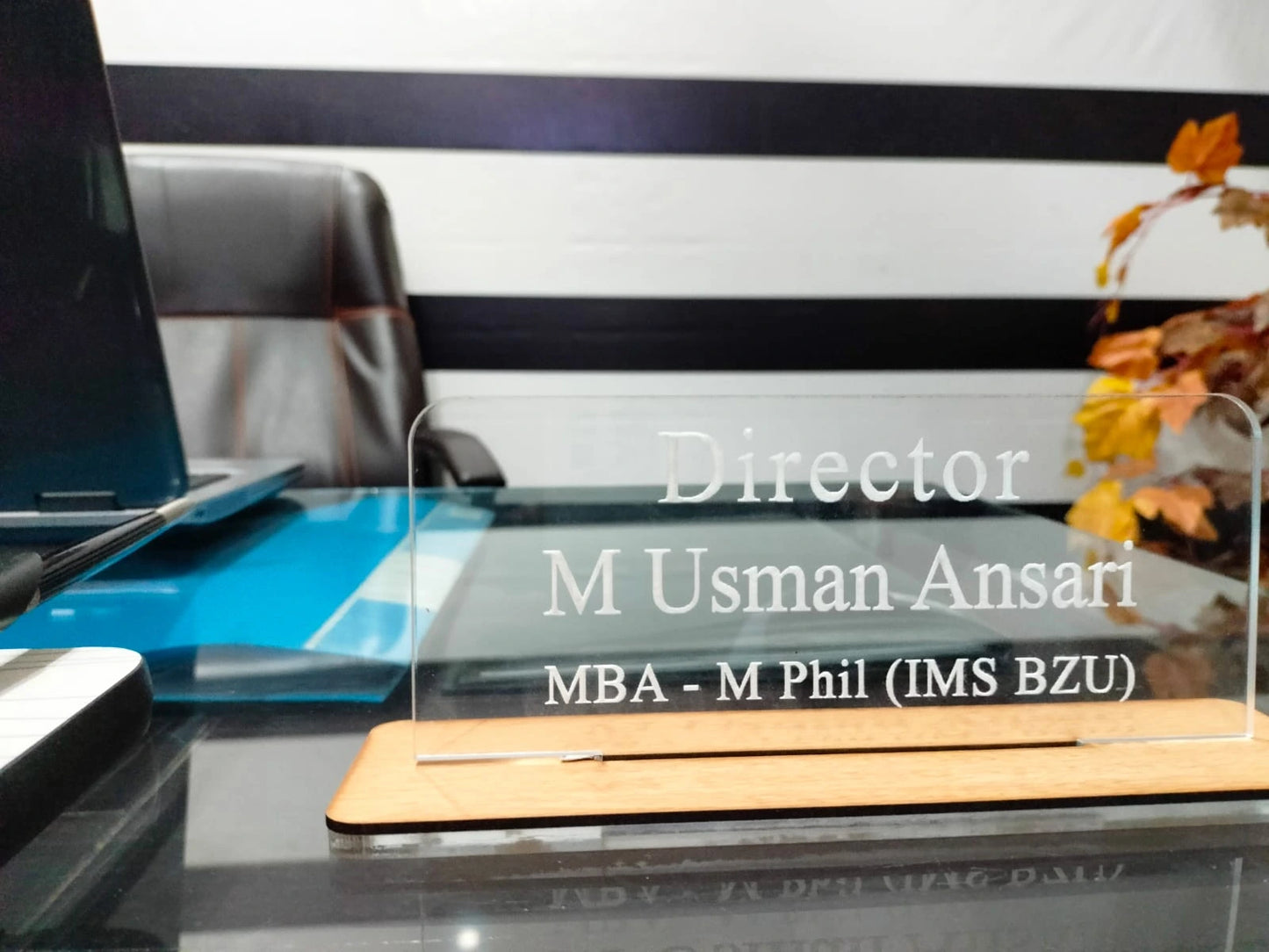 Custom Acrylic Desk Plate with Wood Base | GT003