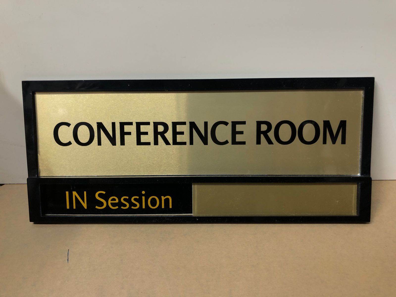Custom Conference Room Sign Busy/Available | GD013 - GloriousGifts.Pk | Pakistan's 1 Office & Home Decoration Brand
