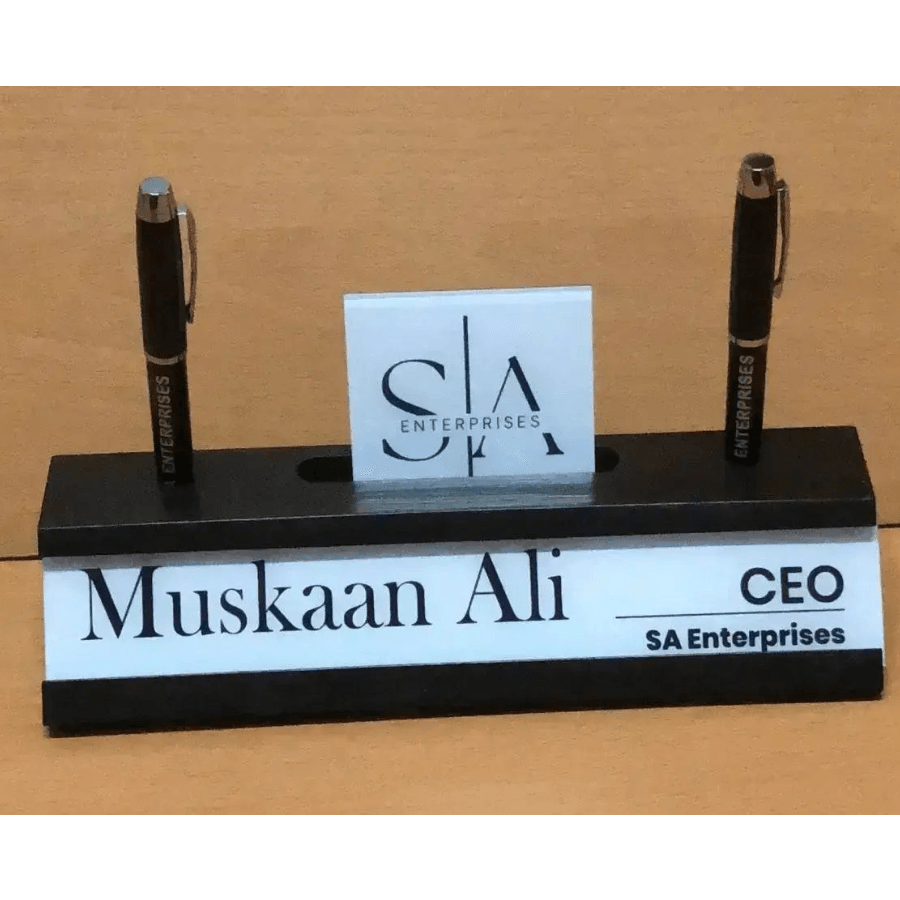 Elegant Desk Plate for Professionals | GT015