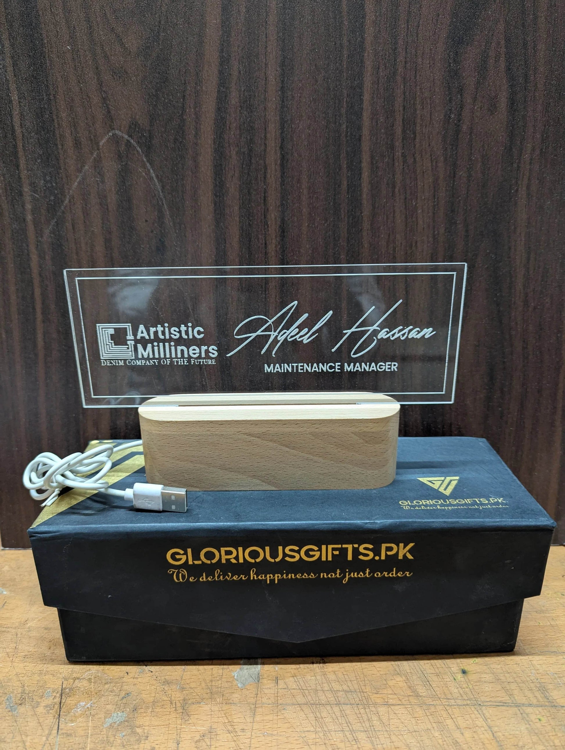 Custom Acrylic Desk Sign with USB Light | GT006 - GloriousGifts.Pk | Pakistan's 1 Office & Home Decoration Brand