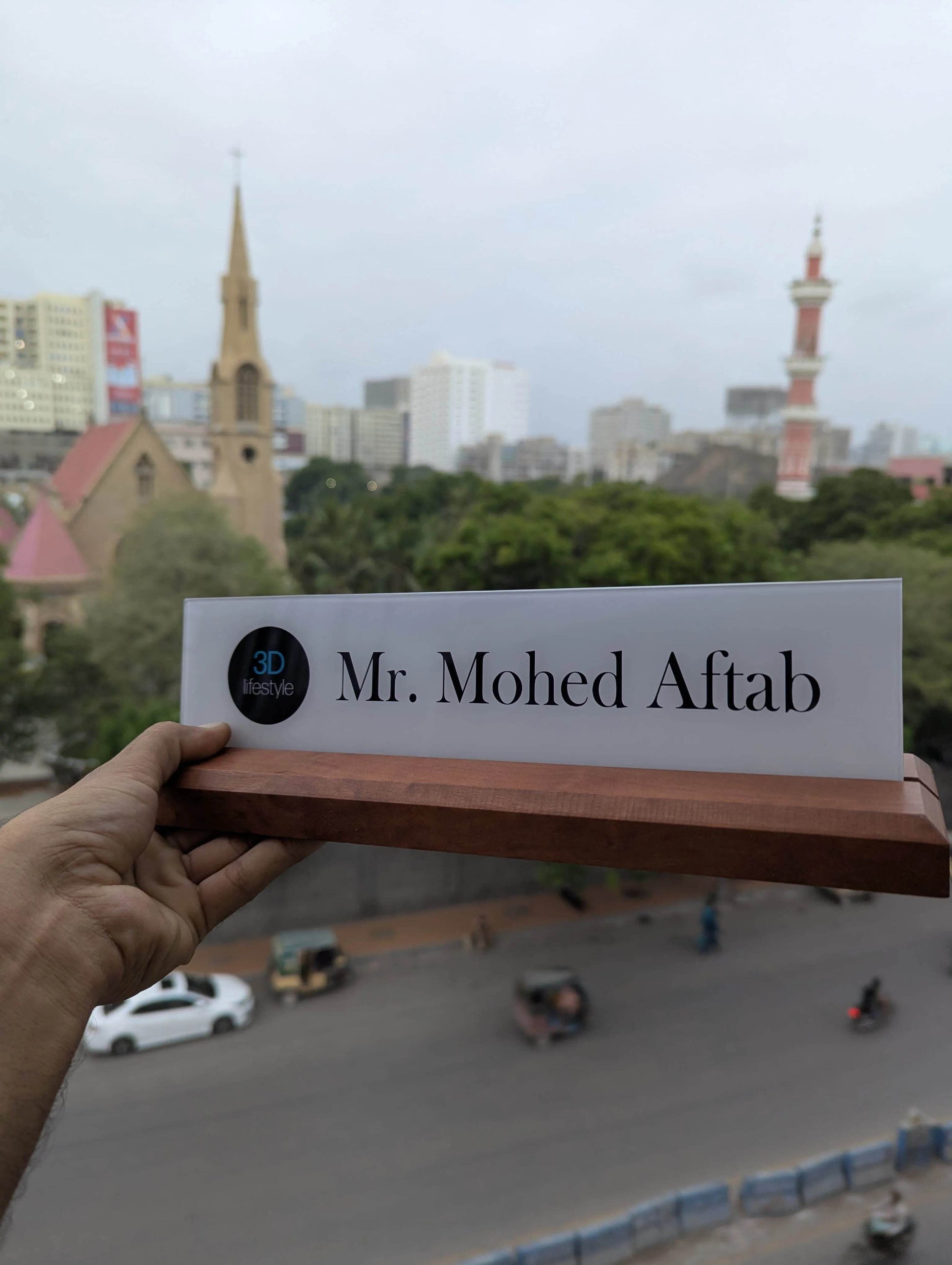 Classic Desk Plate Exclusive | GT005 - GloriousGifts.Pk | Pakistan's 1 Office & Home Decoration Brand