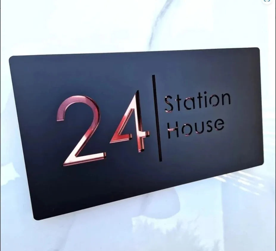 3D Floating House Plate  Matte Black | GN007