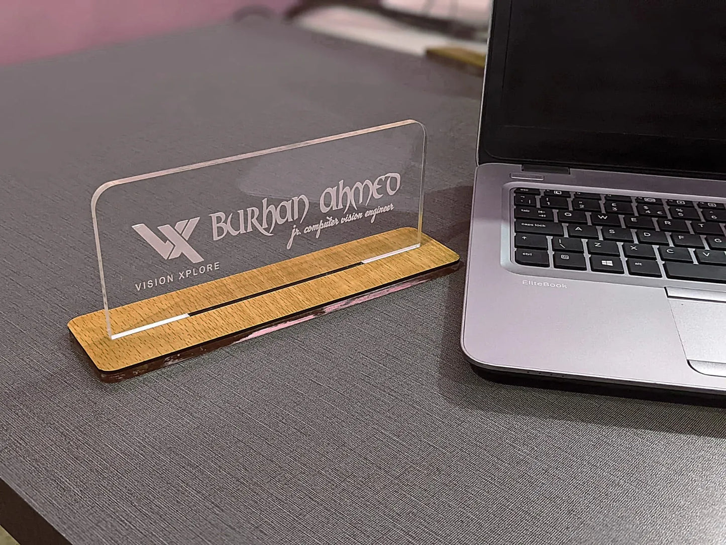Custom Acrylic Desk Plate with Wood Base | GT003