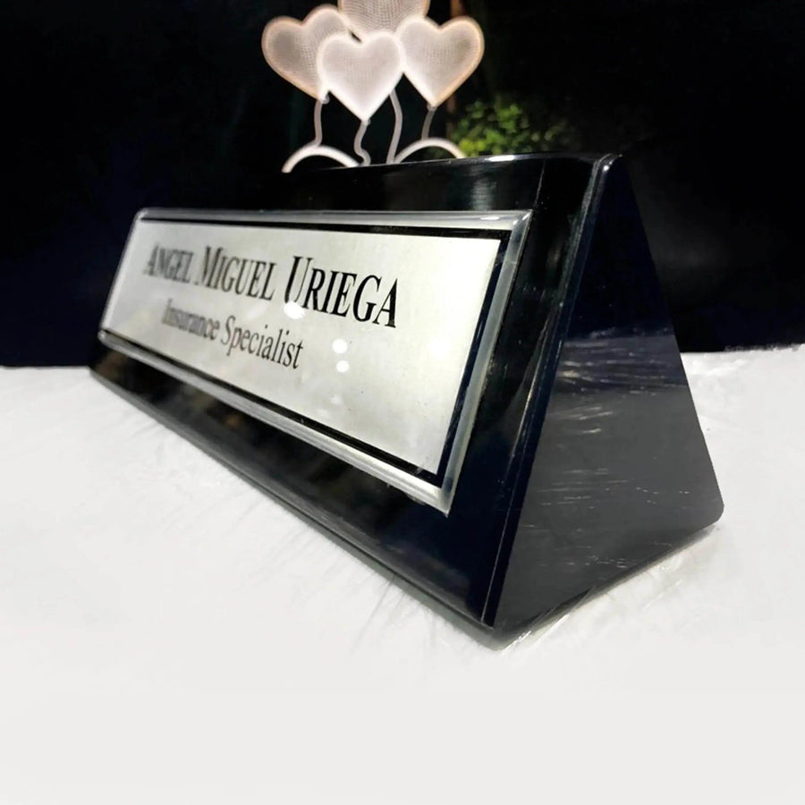 Solid Acrylic Triangle Desk Plate | GT007