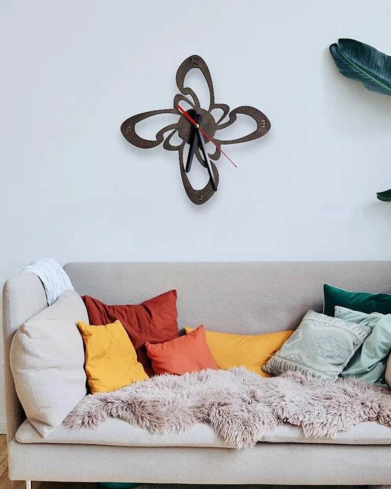 Handmade Modern Wooden Clock | GC016 - GloriousGifts.Pk | Pakistan's 1 Office & Home Decoration Brand